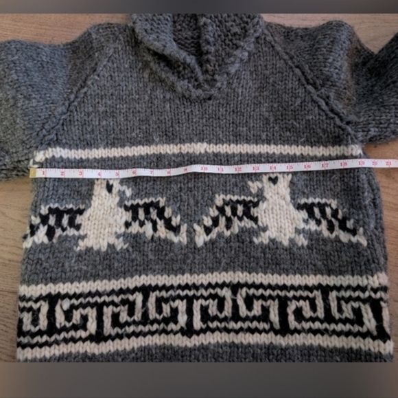 Hand Knit Cowichan Sweater. Size Xsmall to Small. - Picture 3 of 5